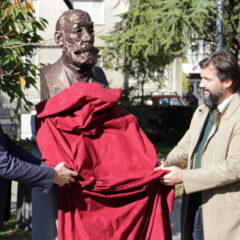 Otkrivena bista Stojana Novakovića