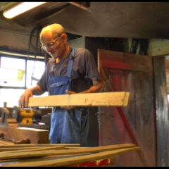 Колари ишчезли са чезама