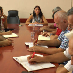 ГДЕ ЖЕНЕ ПОСАО ВОДЕ, НА МУШКАРЦИМА ЈЕ ДА СЕ СЛОЖЕ