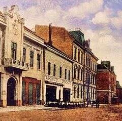 ОД БИОСКОПА НА СВАКОМ ЋОШКУ ДО ЕНТУЗИЈАСТА КОЈИ ЖИВЕ СЕДМУ УМЕТНОСТ