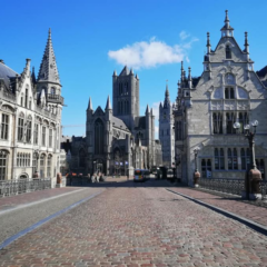 СРБИ У ЖАРИШТУ ЕПИДЕМИЈЕ – СЛУШАМО ШТА НАМ ГОВОРЕ И МОЛИМО СЕ ДА ШТО ПРЕ ПРОЂЕ