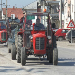 ЗБОГ ЗАТВАРАЊА ГРАНИЦЕ БАДОВИНЧАНИ НЕ МОГУ У СВОЈЕ ЊИВЕ ПРЕКО ДРИНЕ