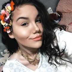 ЊЕНА ПЕСМА ОДЗВАЊА ГРАДОМ (ВИДЕО)