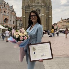 МИНА ЈЕ ИЗАБРАЛА НАУКУ