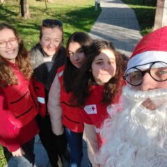 ОНИ ДОБРОТУ МЕРЕ ДЕЛИМА