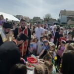 UČE SE VERI I ODRASTANJU U LJUBAVI PREMA HRISTU