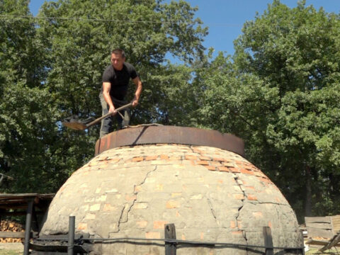 РУКЕ ЦРНЕ, А ОБРАЗ ЧИСТ – ПОСЛЕДЊИ ЧУВАРИ ЦРНОГ ЗЛАТА