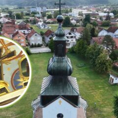 КРСТ, ДВЕРИ И ДВЕ ИКОНЕ ОДОЛЕЛИ ПЛАМЕНУ У ЦРКВИ ЗАПАЉЕНОЈ ИЗ ОСВЕТЕ