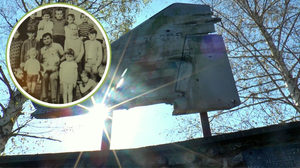 ДЕЧАК КОЈИ ЈЕ У ОПАНЦИМА САЊАО НЕБО